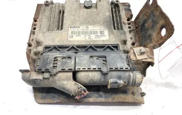 Opel Astra H Engine control unit/module ECU 0281011380