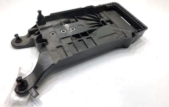 Skoda Kamiq Battery bracket 