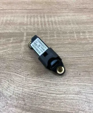 Audi A6 S6 C5 4B Airbag deployment crash/impact sensor 4B0959643B