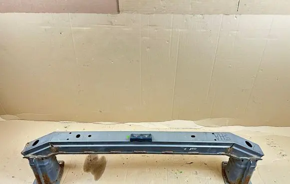 Land Rover Freelander 2 - LR2 Front bumper cross member 6H5217F021AD