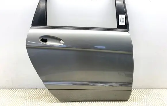 Mercedes-Benz B W245 Rear door