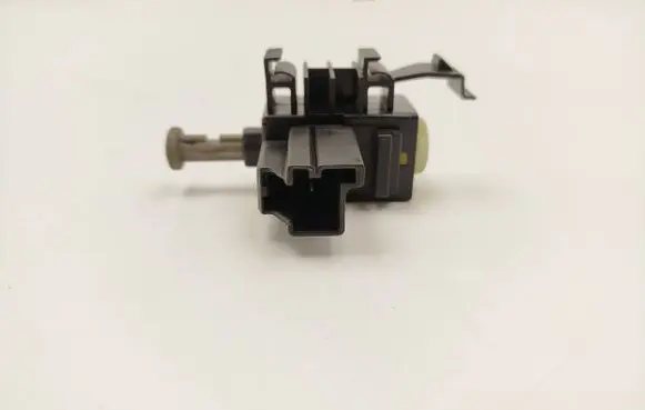 Volvo V70 Brake pedal sensor switch 6G9T-11A152-AA