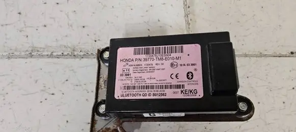 Honda Insight Bluetooth control unit module 39770TM8E010M1 10R033981