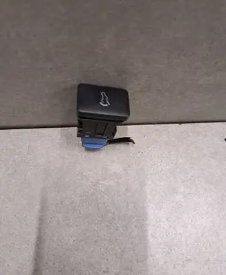 Mitsubishi Outlander Tailgate opening switch 5A27