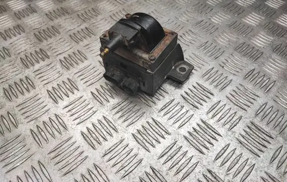 Renault Megane I High voltage ignition coil 7700860482 6TS2109 22A465