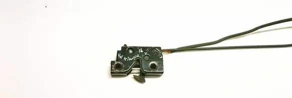 Volkswagen Scirocco Engine bonnet/hood lock/catch 1K8823509P 1K8823531E