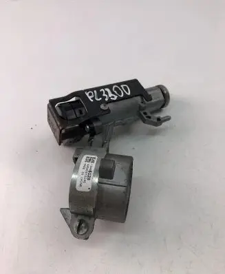 Opel Corsa D Ignition lock 13446128