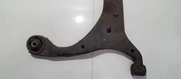 Hyundai i30 Front lower control arm/wishbone