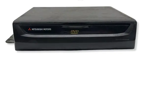 Mitsubishi Pajero CD/DVD changer 8684170V180