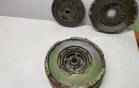 Audi A6 C7 Clutch set kit 1878004705 3082001011 000492