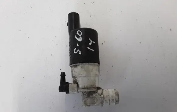Volvo S60 Windscreen/windshield washer pump