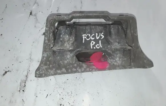 Ford Focus Engine mount bracket 4M516F012D