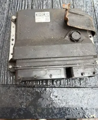 Toyota RAV 4 (XA30) Engine control unit/module 8966142J20