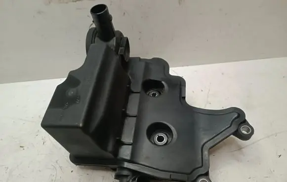 Citroen DS5 Oil breather separator 9671271480 9670033180
