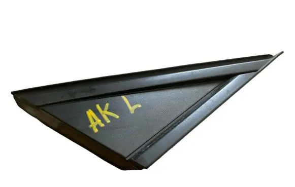Fender end trim