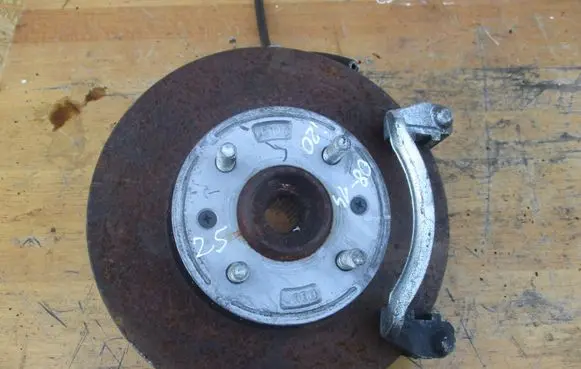 Hyundai i20 (PB PBT) Front wheel hub spindle knuckle 54651dd000