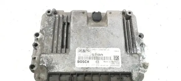 Ford Focus Engine control unit/module 5M5112A650UA 0281012487