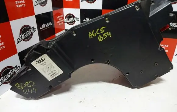 Audi A6 S6 C5 4B Subwoofer speaker 4B5035382