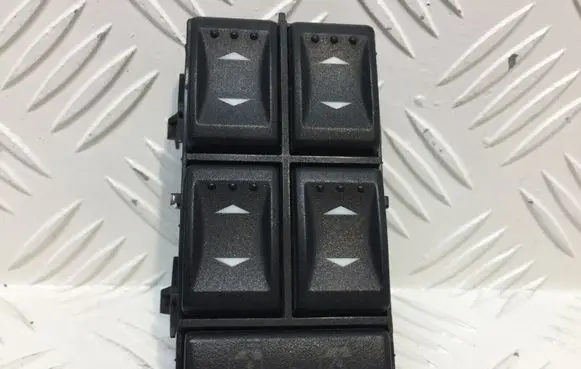 Ford Mondeo Mk III Electric window control switch 3S7T14A132BA