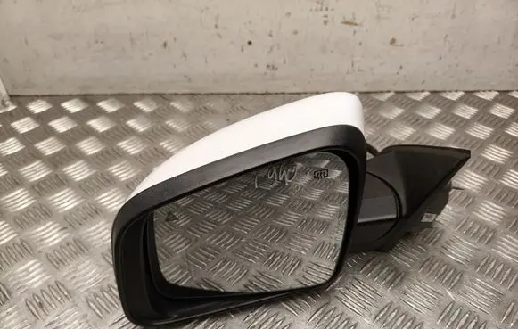 Jeep Grand Cherokee Front door electric wing mirror E11026536