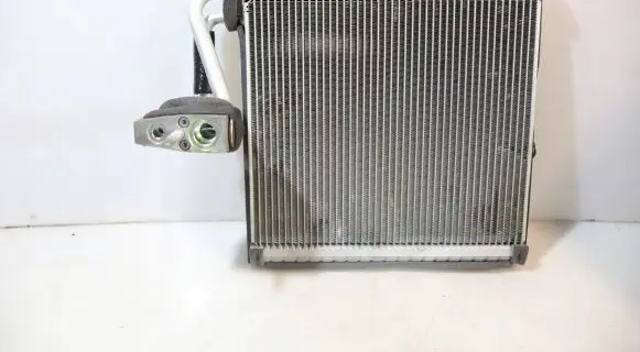 Air conditioning (A/C) radiator (interior)