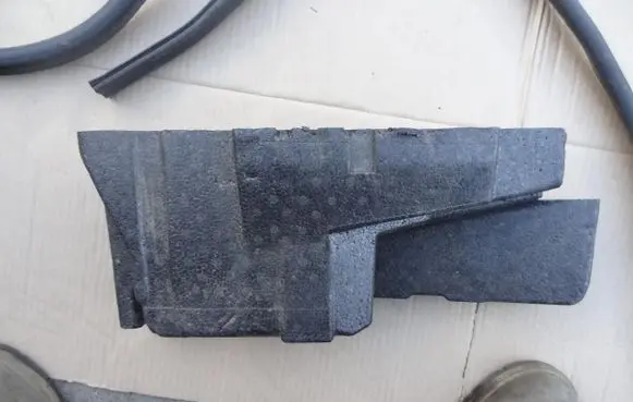 Renault Kangoo II Front floor carpet liner 745L71666R