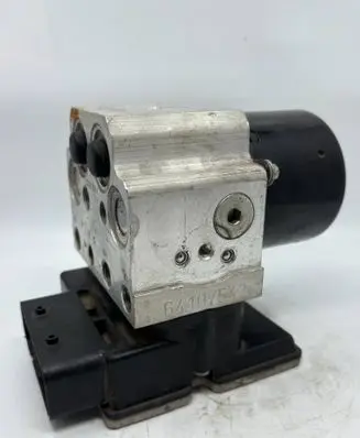 Lancia Thesis ABS Pump 64107542