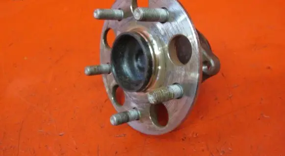 Toyota RAV 4 (XA50) Rear wheel hub 89544-12030 NR2