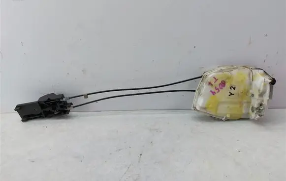 Suzuki SX4 Rear door lock