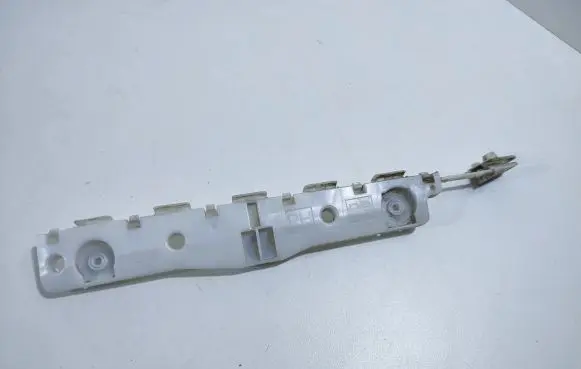 Nissan NV200 Rear bumper mounting bracket 85228BJ00A
