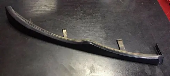 BMW 3 E46 Under headlight/headlamp trim 7030554