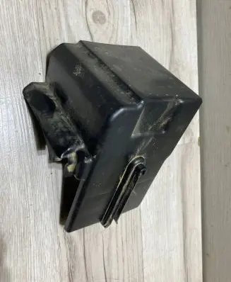 DS Automobiles 3 Crossback ABS pump bracket 9827774780
