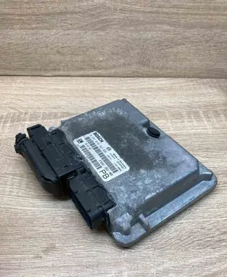 Opel Astra G Engine control unit/module ECU 24417167 0281010267