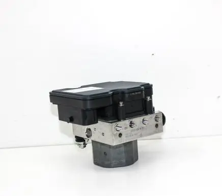 Mercedes-Benz CLA C117 X117 W117 ABS Pump A0004311500