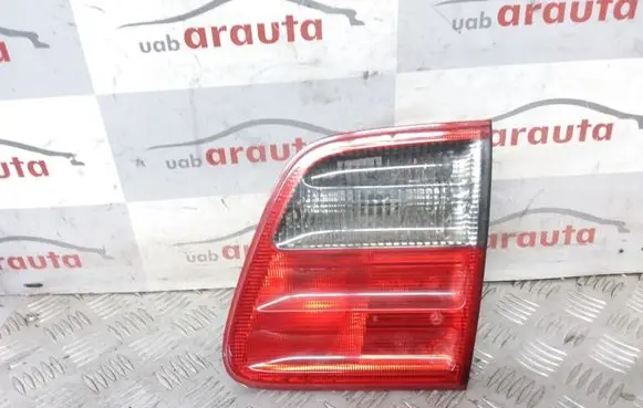 Mercedes-Benz E W210 Tailgate rear/tail lights A2108207464