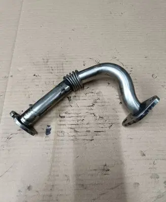 Volkswagen Amarok EGR valve line/pipe/hose 03L131521AR