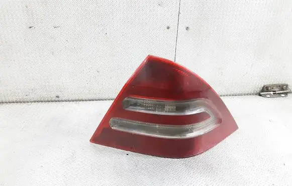 Mercedes-Benz C W203 Rear/tail lights