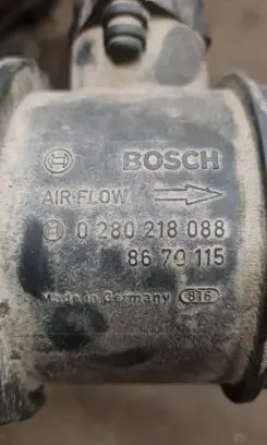 Volvo V70 Mass air flow meter 0280218088
