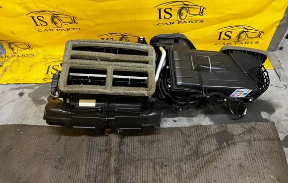 Ford Mustang VI Interior heater climate box assembly FR3B-19B555-CU FR3B19B555CU