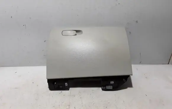 Volvo XC60 Glove box 31417596