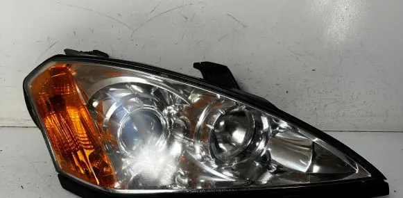SsangYong Kyron Headlight/headlamp
