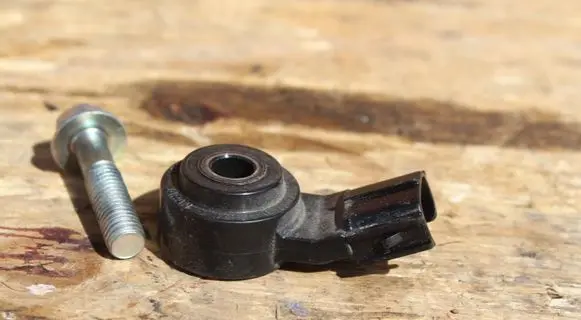 Lexus UX Detonation knock sensor 171000