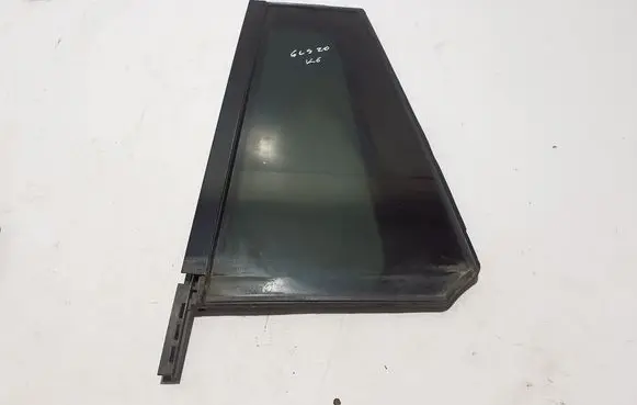 Mercedes-Benz GLS X167 Rear vent window glass A1677300707