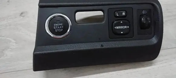 Toyota Corolla Verso E121 Panel trim 554470F010