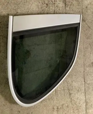 Porsche Cayenne (9PA) Rear side window 7L5845297AG