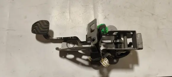 Renault Megane IV Brake pedal 465013420R