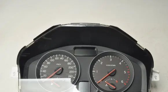 Volvo S40 Speedometer (instrument cluster) 31296228