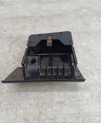 Volkswagen PASSAT B3 Car ashtray 357857961