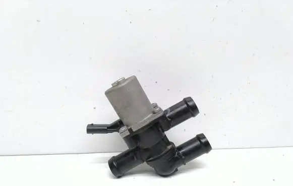 Polestar 2 Coolant heater control valve 31684222