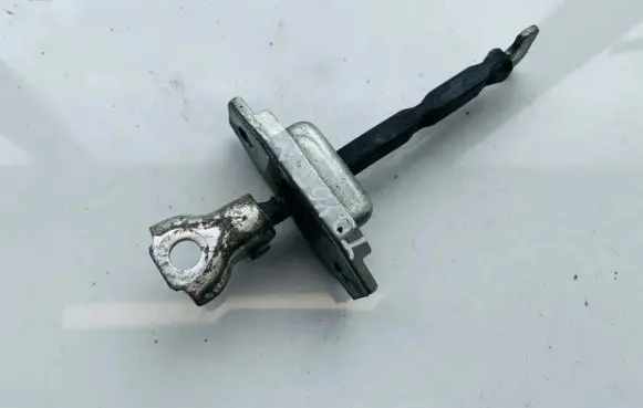 Toyota Avensis Verso Front door check strap stopper 